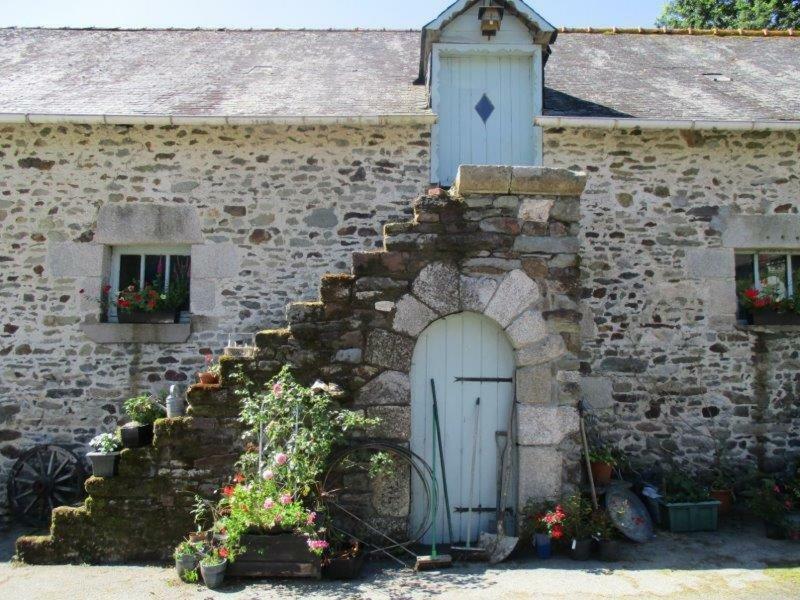 Le Petit Chateau Apartment Noyal-Pontivy Exterior photo